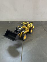 LEGO Technic Volvo L350F Wheel Loader (42030) – Pre-Built Complete Set with Original Box Lego