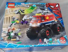 Marvel Spiderman's Monster Teuck vs. Mysterio Lego 76174