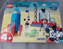 Mickey Mouse and Minnie Mouse's Space Rocket Lego 10774