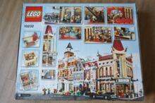 Palace Cinema 10232 New/Sealed Lego 10232