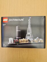 Paris 21044 Architecture @ R1200 Lego 21044