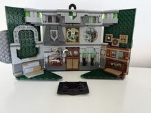 Slytherin House Banner Lego 76410