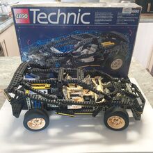 TECHNIC Supercar #8880 with original box - rare and collectable Lego 8880