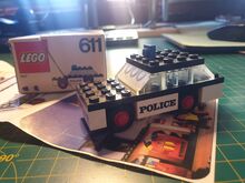 Vintage lego set  set 611 Police Car from 1973, with original box and instruction manual Lego 611