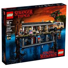What a Deal! Stranger Things The Upside Down + FREE Gift! Lego