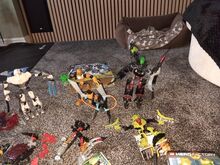 Numerous Bionicle/Hero Factory Lego