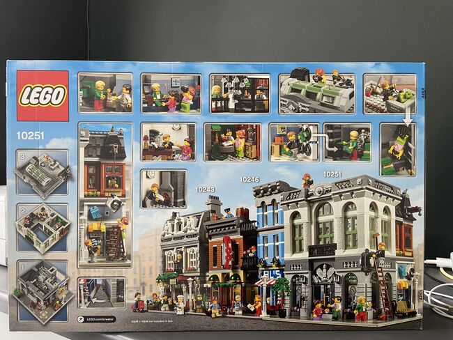 10251: Brick Bank - Retired Set, Lego 10251, T-Rex (Terence), Modular Buildings, Pretoria East, Image 3