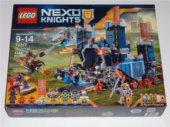 2016 Nexo Knights:The Fortrex, Lego 70317, Christos Varosis, NEXO KNIGHTS
