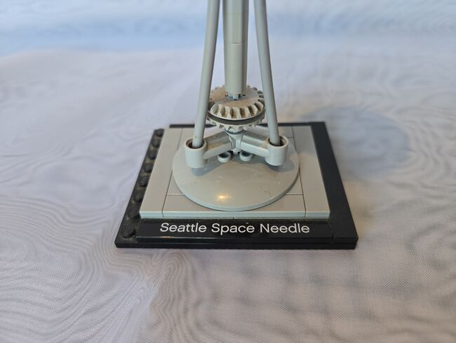 21003 LEGO ARCHITECTURE Seattle Space Needle, Lego 21003, Ilse, Architecture, Johannesburg, Image 4