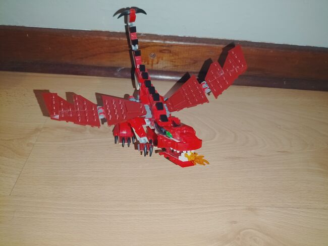 3-in-1 Red Creatures (Dragon, Snake, Scorpion)), Lego 31032, Sean Lawrence, Creator, Centurion, Image 2