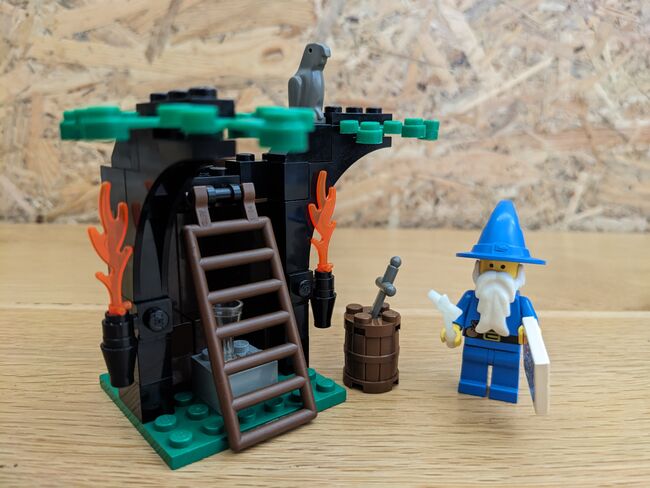 6020: Magic Shop, Lego 6020-1, John, Castle, Knysna, Abbildung 2