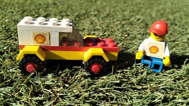 604 - 'Shell Service' Car 1978 VINTAGE LEGO, Lego 604, Stacey , other, Benoni , Image 3