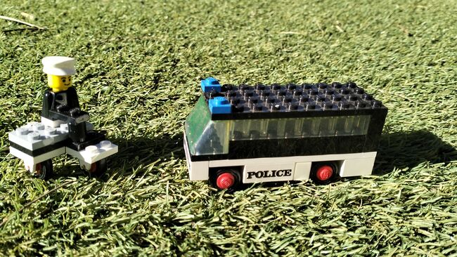 659 - 'Police Bus and Motorbike' 1975 VINTAGE LEGO, Lego 659, Stacey , other, Benoni , Image 3