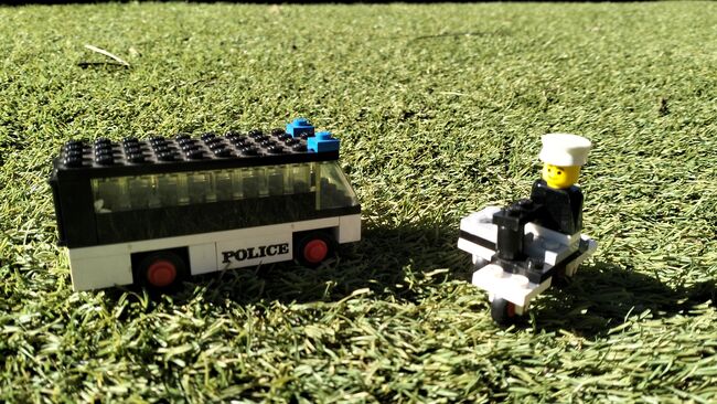 659 - 'Police Bus and Motorbike' 1975 VINTAGE LEGO, Lego 659, Stacey , other, Benoni , Image 4