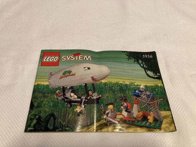 Adventures (Jungle) - Expedition Balloon, Lego 5956, John Barnes, Adventurers, Canterbury