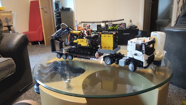 All just built, Lego, Darryl , Technic, Blackpool , Image 2