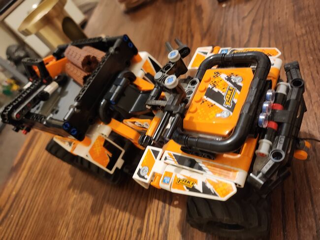 All terrain vehicle, Lego 42139, Lucy, Technic, Bristol, Image 4