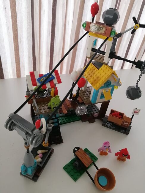 Angry Birds - Pig City Teardown, Lego 75824, Adele van Dyk, The Angry Birds, Port Elizabeth, Abbildung 4