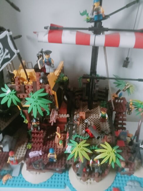 Barracuda Bay, Lego 21322, Roger M Wood, Pirates, Norwich, Abbildung 3