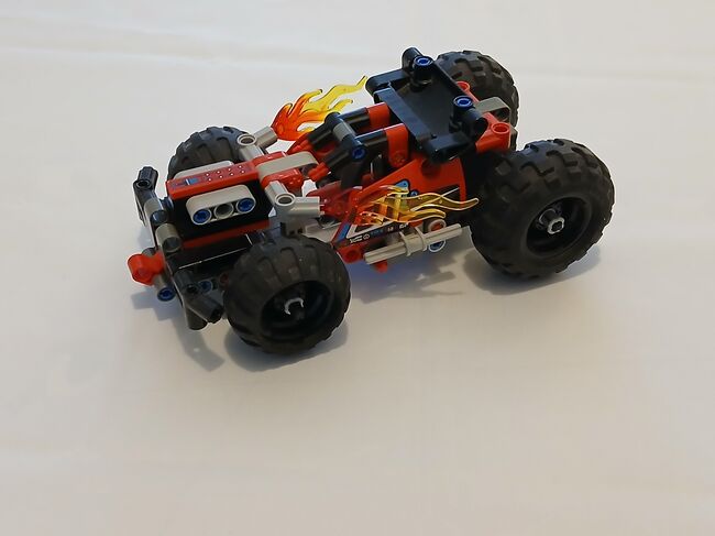 Bash! exploding technic car, Lego 42073, Giles, Technic, Exeter