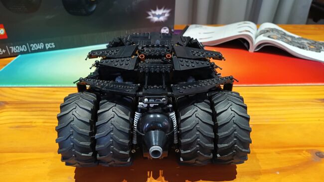 Batmobile Tumbler, Lego 76240, Rachelle Scott, BATMAN, East London, Abbildung 4