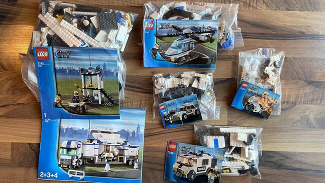 Grosses Polizei Einsatzwagen & Polizeiautos & Hubschrauber, Lego 7235 7236 7245 7741 7743, Cris, City, Wünnewil, Image 2