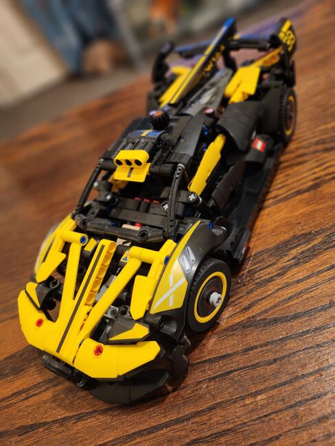 Bugatti bolide racing car, Lego 42151, Lucy, Technic, Bristol, Image 4