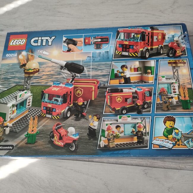 BURGER BAR FIRE RESCUE, Lego 60214, Mandy Bleach, City, East London, Image 3
