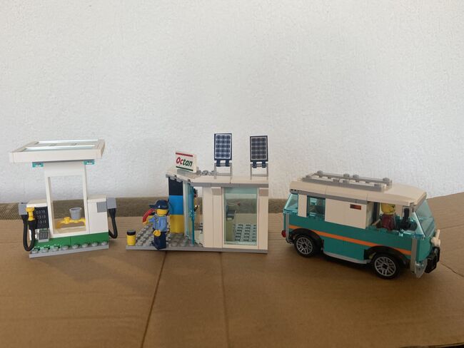 Camper mit Tankstelle, Lego, Luan, City, Schwyz 