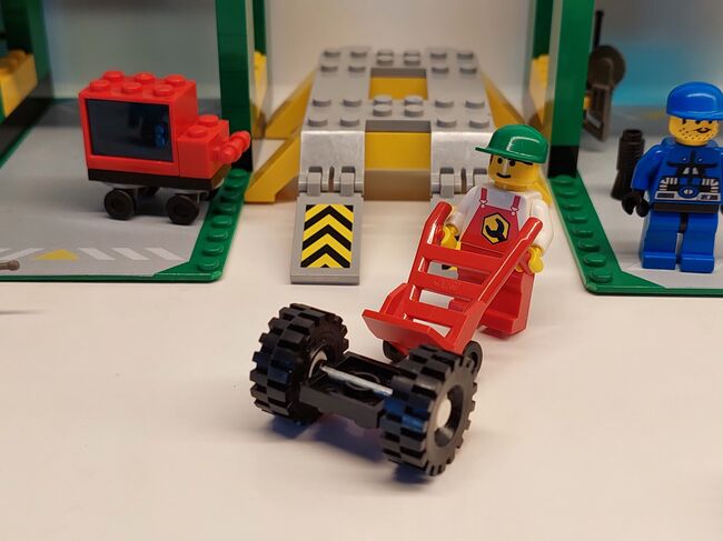 Kfz Werkstatt / Roadside Repair, Lego 6434, Elke, other, Linz, Image 4