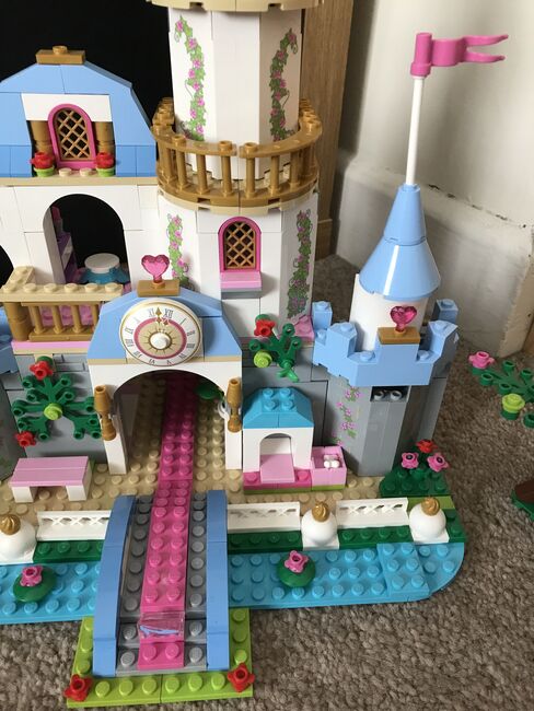Cinderella’s Romantic Castle, Lego 41055, Lucy, Disney Princess, Bognor Regis , Abbildung 3