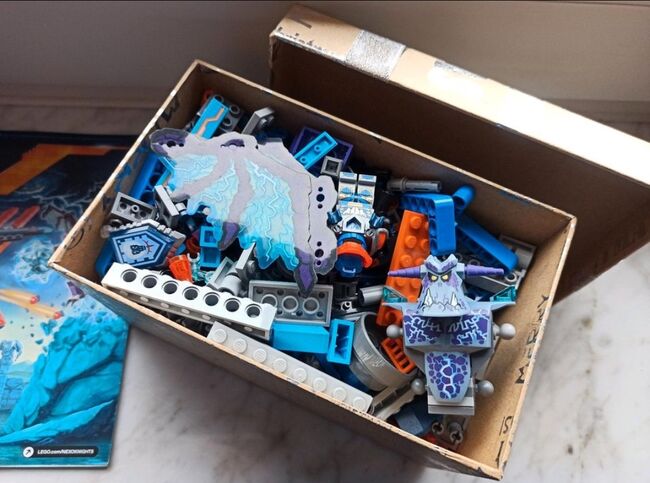 Clay's Falcon Fighter, Lego 70351, Maren, NEXO KNIGHTS, Mettingen, Image 2