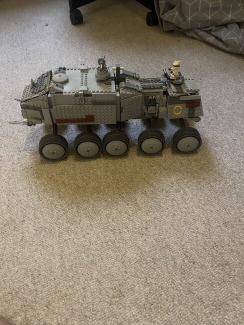 clone turbo tank with 3 minifigure, Lego 8098, enzo maurri, Star Wars, bromsgrove, Image 2