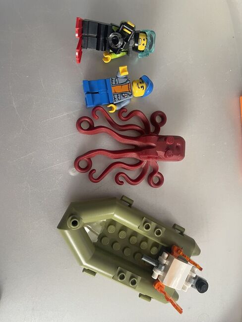 Coast guard and fishing boat bundle, Lego 60165, 60147, Karen H, City, Maidstone, Image 5