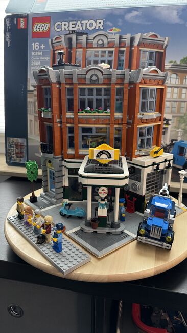 Corner Garage, Lego 10264, Kai , Creator, Alzey