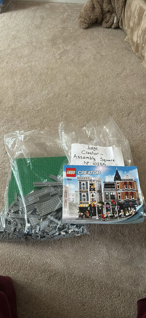 Creator assembly square, Lego 10255, Hannah, Creator, south ockendon