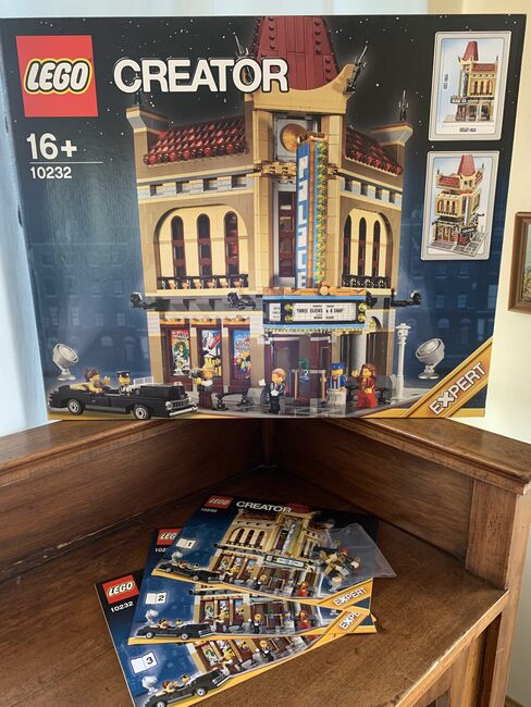 Creator Palace Cinema, Lego 10232, Andrea Jones, Modular Buildings, Brackenhurst