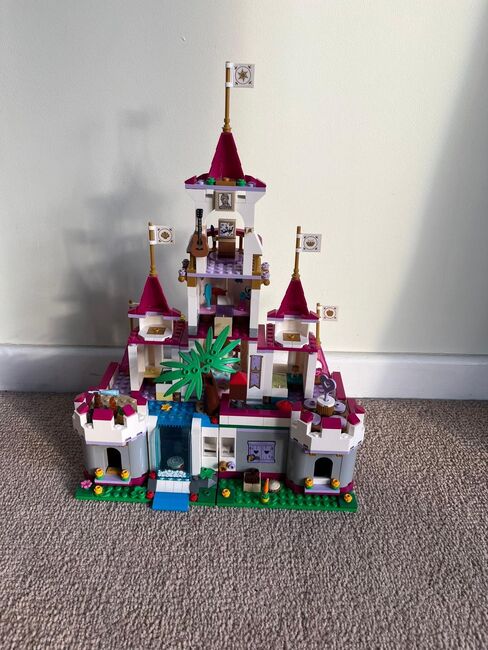 Disney Princess Ultimate Adventure Castle, Lego 43205, Claire Denton, Disney Princess, Minehead