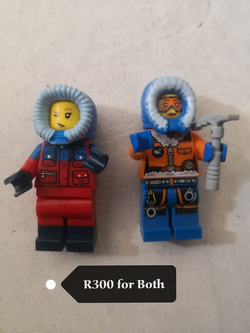Eskimo Figurines, Lego, Esme Strydom, other, Durbanville