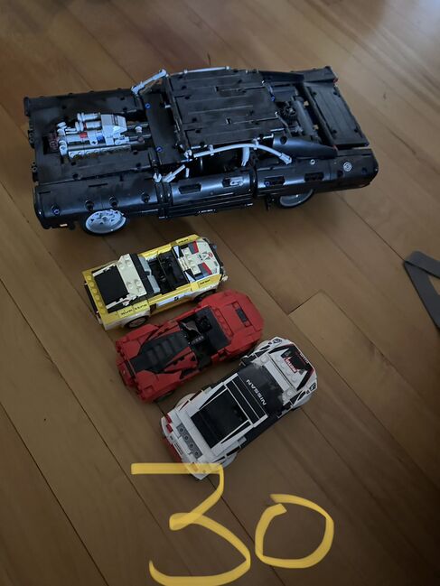 法拉利尼桑等车型for sale, Lego, 十年hong, Cars, Victoria.bc.canada, Image 2
