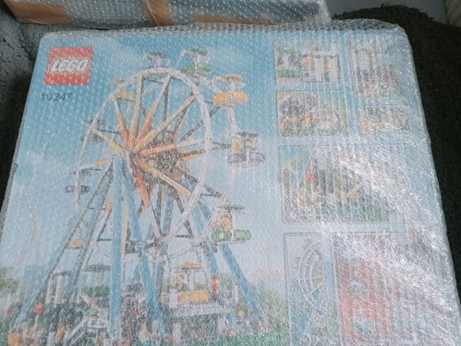 Ferris wheel, Lego 10247, Roger M Wood, Creator, Norwich, Image 2