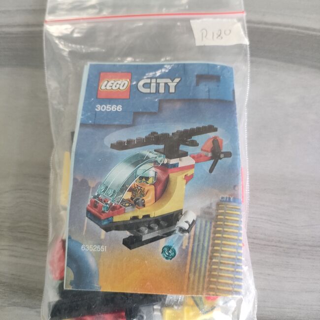 FIRE HELICOPTER, Lego 30566, Mandy Bleach, City, East London