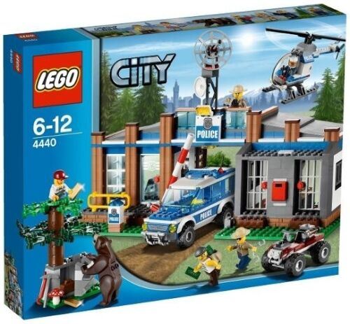 Forest Police Station, Lego 4440, Paula, City, Bedfordshire