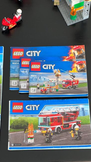 Four sets: Lego City Fire Station + truck + truck + rescue set, Lego 60110 + 60111 + 60214 + 60107, Adam Alexander, City, Cape Town, Abbildung 19