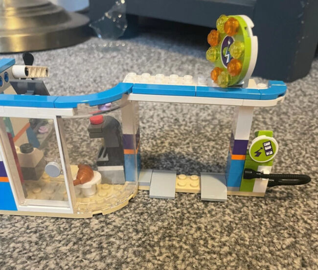 Friends Car Wash, Lego 41350, Kirsty, Friends, Abbildung 6