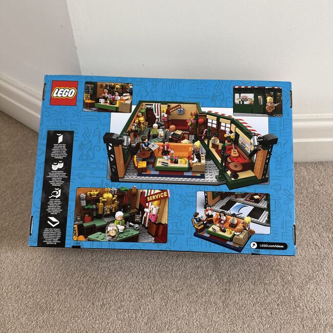 Friends the TV series, Lego 21319, Marie , Friends, Blackpool , Image 2