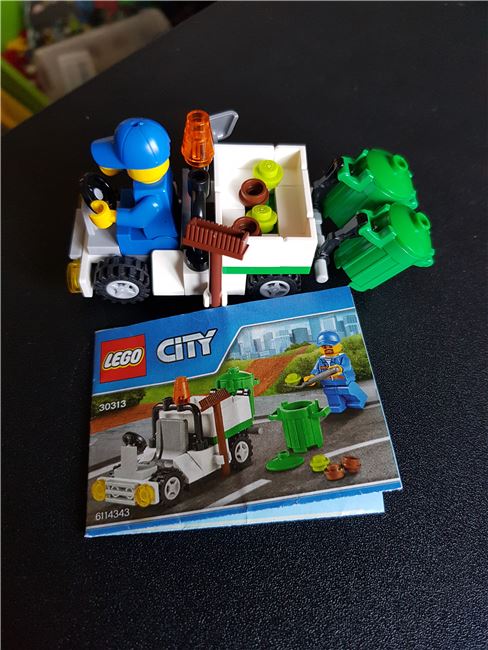 Garbage Truck, Lego 30313, WayTooManyBricks, City, Essex