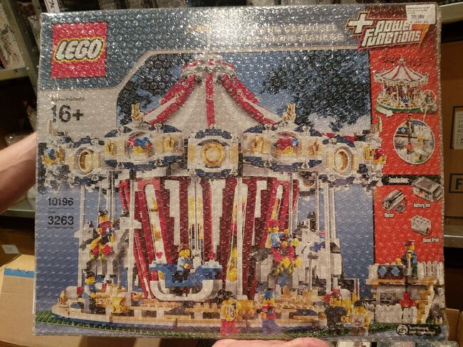 Grand Carousel, Lego 10196, Tracey Nel, Sculptures, Edenvale