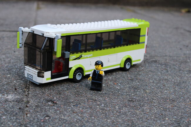 Große Bus- und Tramstation, Lego 8404, Lara S, City, Hamburg, Image 9