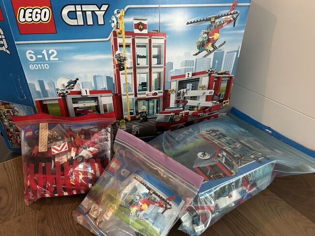 Grosse Feuerwehrwache, Lego 60110, Janine, City, Diepoldsau , Abbildung 3